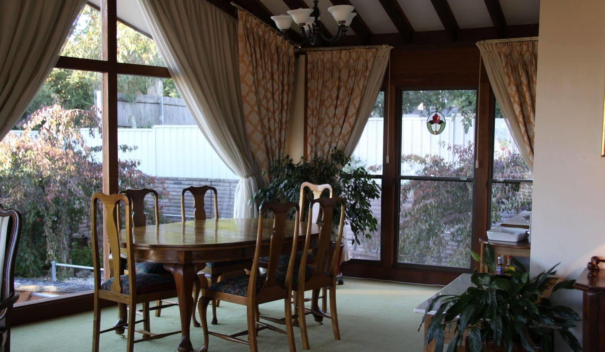 Bathurst Heights Bed & Breakfast Exterior foto